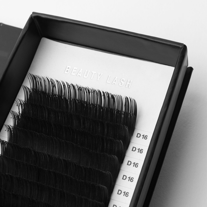 Flat Lashes